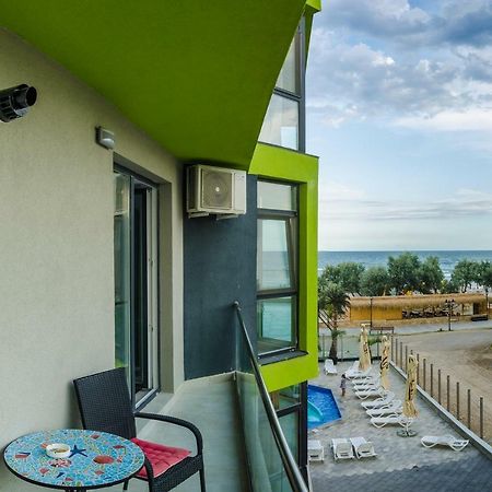 Apartamente Azzurro on the beach Năvodari Esterno foto